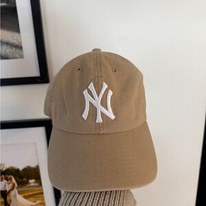 Tan NY Yankees Baseball Cap